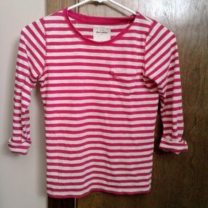 Abercrombie size small 3/4 sleeve t-shirt